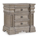  Signature Design by Ashley Blairhurst B916-93 Three Drawer Night Stand IMAGE 1