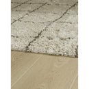  Size_5'5" x 7'4"  -- Wrenlow R407212 Medium Rug IMAGE 4